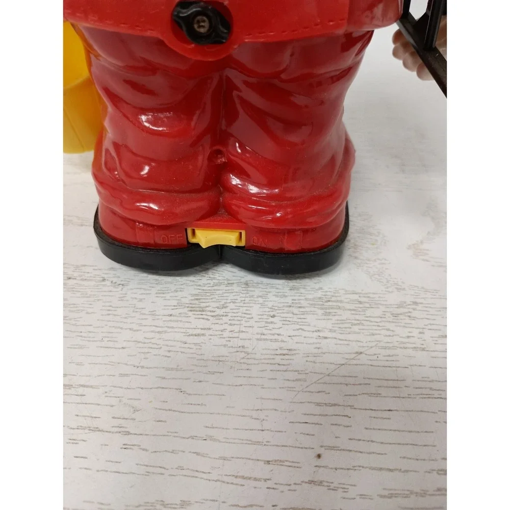 Vintage 1989 New Bright Bump'n Benny Fireman Clown Robot Toy Animated Red Yellow